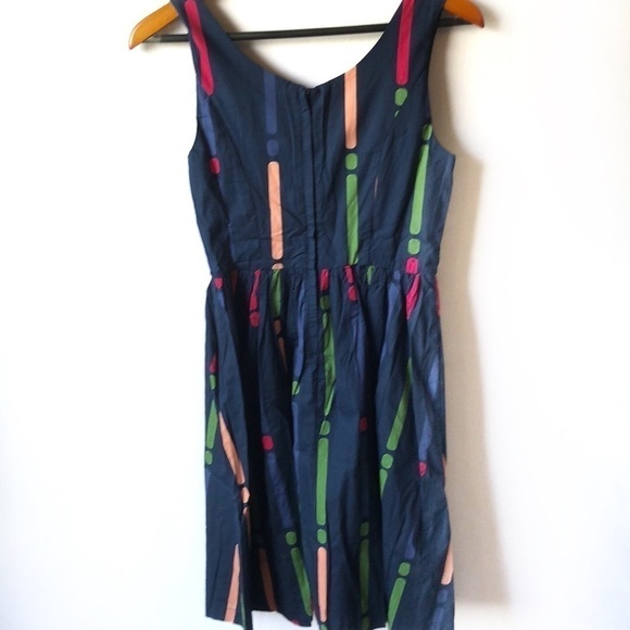 MODCLOTH Dress Scoop Neck Sleeveless Size XS Dress Pockets Art Wear Nav… - Picture 1 of 8